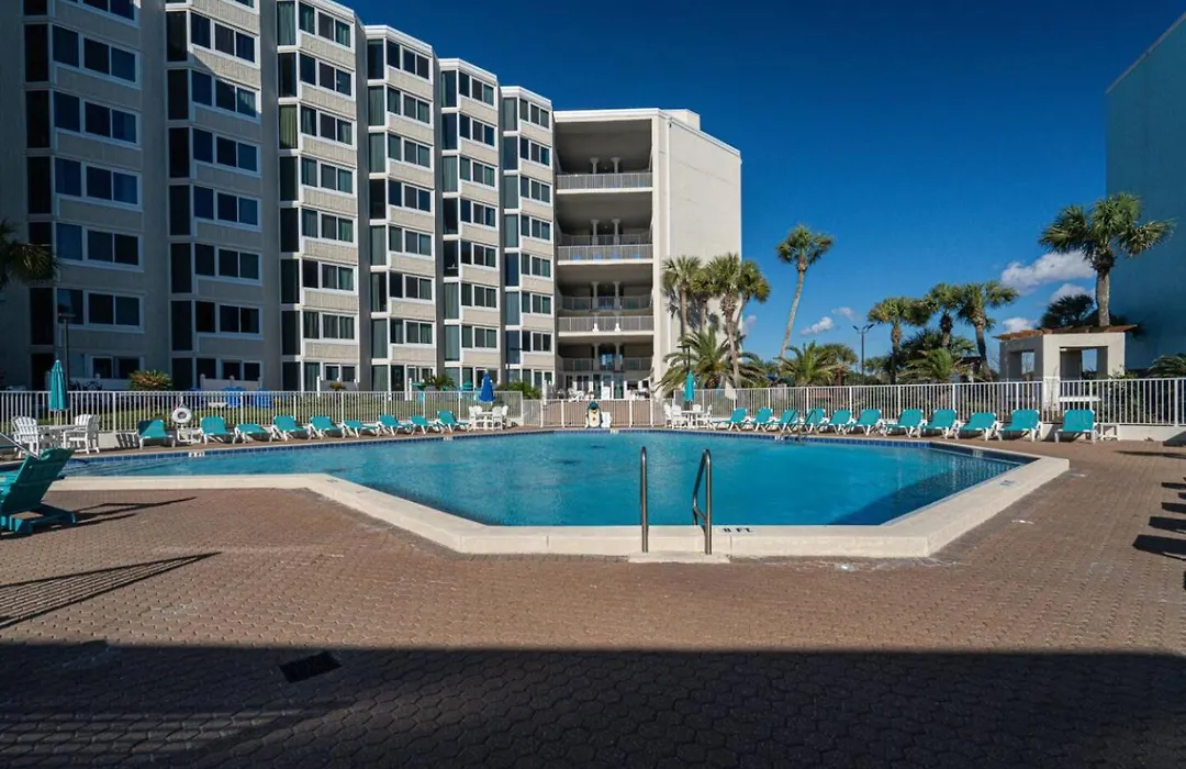 Top Of The Gulf 320 Beachfront & Free Beach Chairs-1